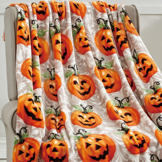 Ultra Soft Micro Plush Halloween Themed 50" x 60" Throw Blanket –  Cozy Blanket for Couch, Bed, or Living Room – Lightweight, Warm, All-Season Comfort, Machine Washable