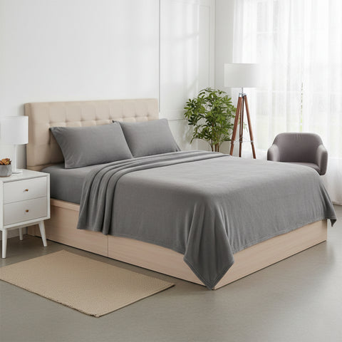 4-Piece Microplush Sheet Set – Ultra-Soft Plush Bedding with Deep Pocket Fitted Sheet | Warm, Lightweight & Cozy Sheets for Fall and Winter (Queen / King)