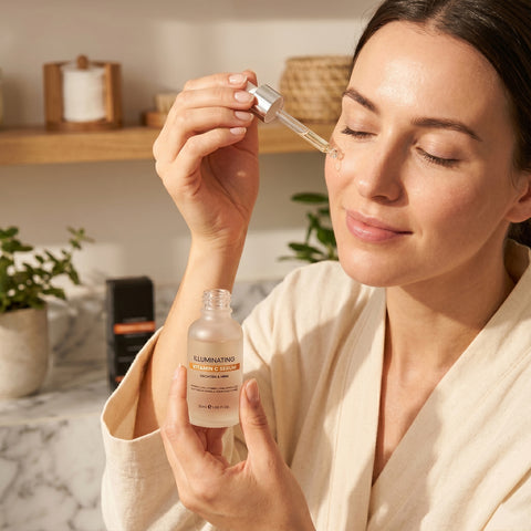Illuminating Vitamin C Facial Serum with Hyaluronic Acid & Vitamin E