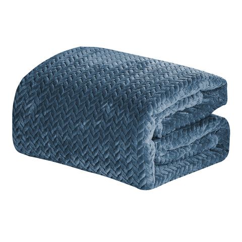 Chevron Braided Micro Plush Blanket – Premium Soft All-Season Blanket – Lightweight, Warm, and Machine Washable