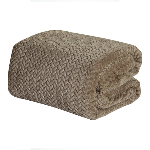 Chevron Braided Micro Plush Blanket – Premium Soft All-Season Blanket – Lightweight, Warm, and Machine Washable