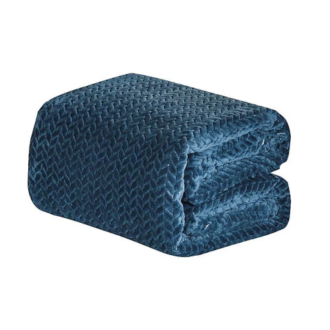 Chevron Braided Microplush Throw Blanket – Soft 50" x 60" Lightweight All-Season Blanket for Couch or Bed – Fade-Resistant and Machine Washable