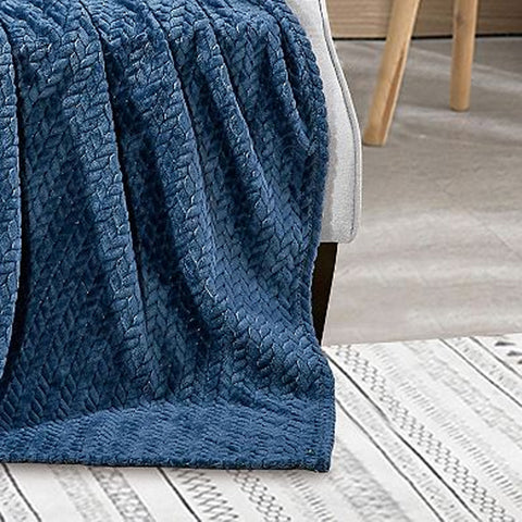 Chevron Braided Microplush Throw Blanket – Soft 50" x 60" Lightweight All-Season Blanket for Couch or Bed – Fade-Resistant and Machine Washable