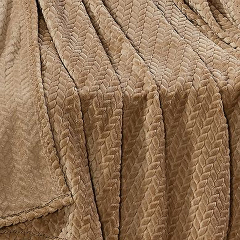 Chevron Braided Microplush Throw Blanket – Soft 50" x 60" Lightweight All-Season Blanket for Couch or Bed – Fade-Resistant and Machine Washable