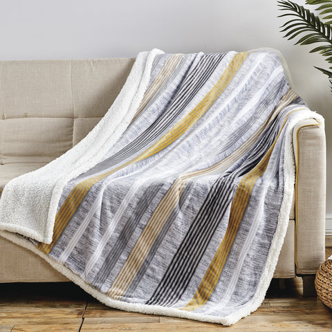 Ultra-Soft Microplush Printed Sherpa Throw Blanket – 50" x 60"  Lightweight Warm Fleece Blanket for Couch, Sofa & Bed | 100% Polyester | Machine Washable