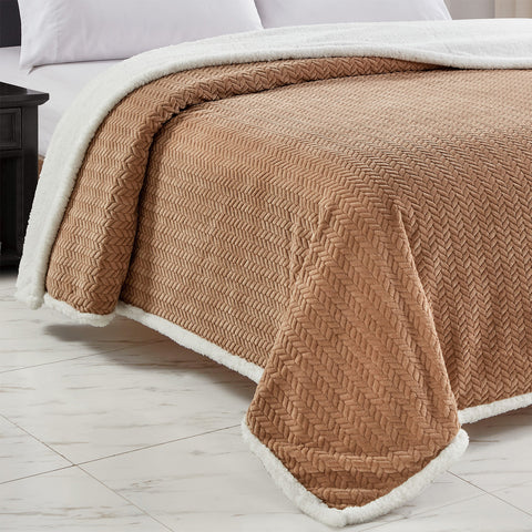 Jacquard Micro Plush Braided Blanket – Premium Ultra Soft Oversized All-Season Blanket – Lightweight, Warm, Machine Washable