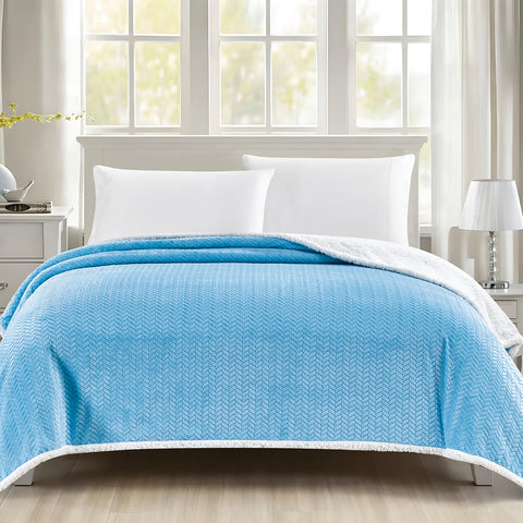 Jacquard Micro Plush Braided Blanket – Premium Ultra Soft Oversized All-Season Blanket – Lightweight, Warm, Machine Washable