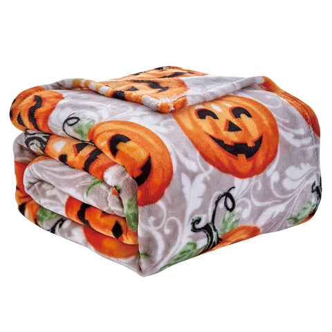 Ultra Soft Micro Plush Halloween Themed 50" x 60" Throw Blanket –  Cozy Blanket for Couch, Bed, or Living Room – Lightweight, Warm, All-Season Comfort, Machine Washable