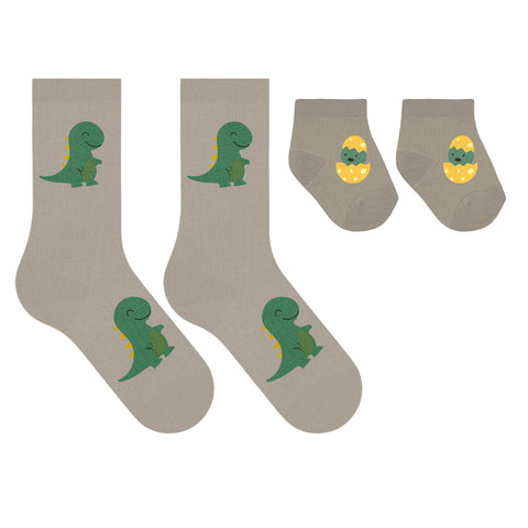 Mommy and Baby Matching Socks Set (0–6 Months) – Non Slip Baby Socks with Grips & Adult Non Skid Socks for Mom – Newborn Gift Set for Baby Shower