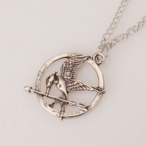 Mockingjay-Style Bird Pendant Necklace – Gold or Silver Tone Fantasy Inspired Necklace (18” Chain)