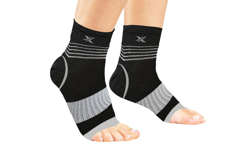 V-Striped Support Ankle Compression Pain Relief Recovery Sleeves (1-Pair)